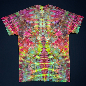 Size Medium Merry Mindscape T-Shirt
