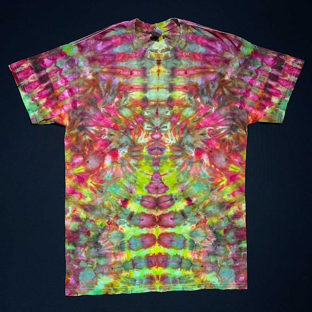 Size Medium Merry Mindscape T-Shirt