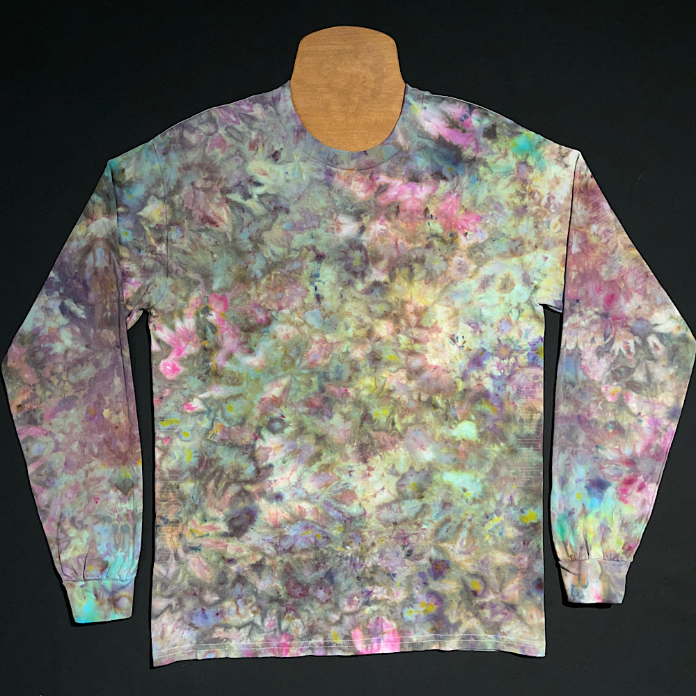 Size Medium Marbled Watercolor Splatter Long Sleeve Shirt