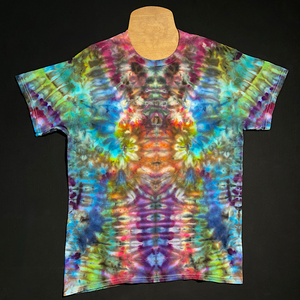 Size Medium Psychedelic Mindscape T-Shirt