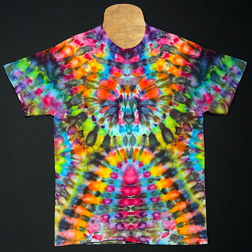 Size Medium Psychedelic Mindscape T-Shirt