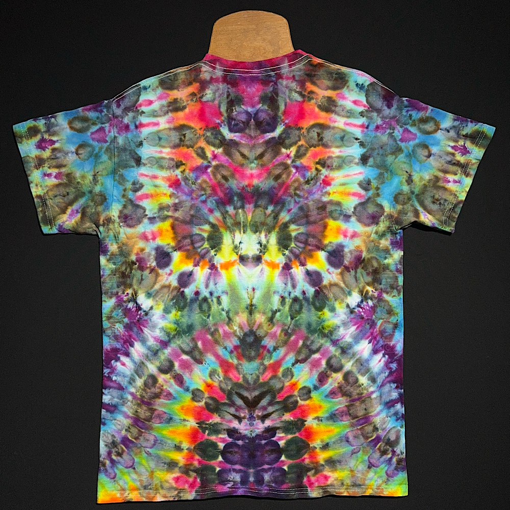 Size Medium Psychedelic Mindscape T-Shirt