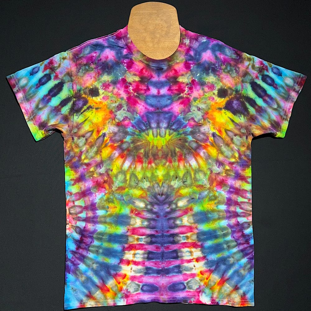 Size Medium Psychedelic Mindscape T-Shirt