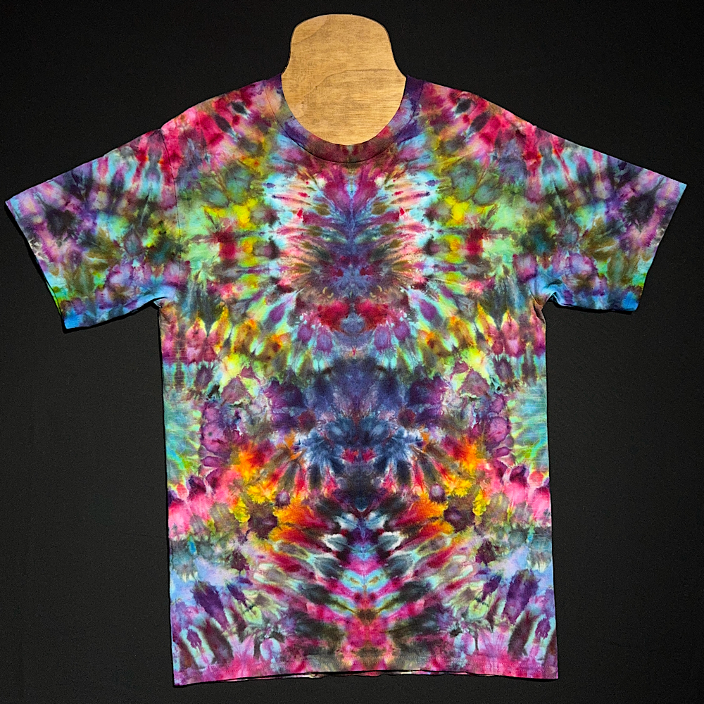 Size Medium Psychedelic Mindscape T-Shirt
