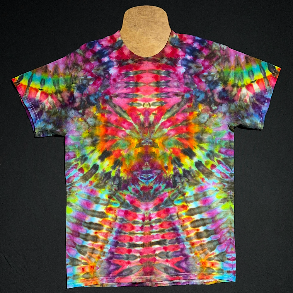Size Medium Psychedelic Mindscape T-Shirt