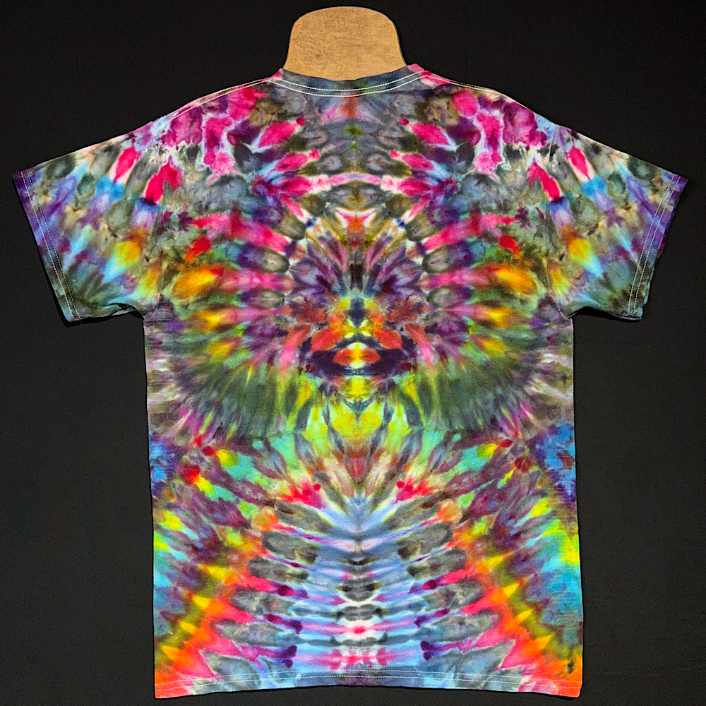 Size Medium Psychedelic Mindscape T-Shirt