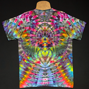 Size Medium Psychedelic Mindscape T-Shirt
