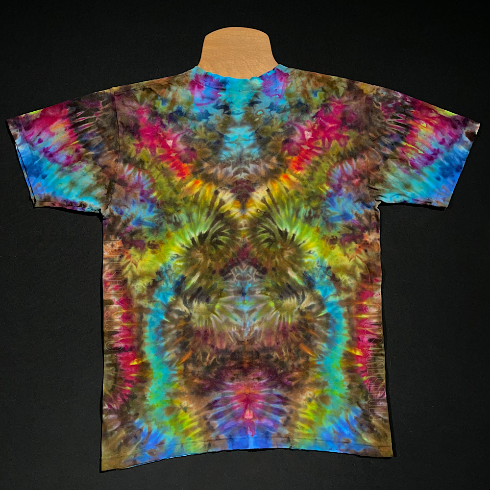 Size Medium Multicolor Psychedelic Mindscape V-Neck T-Shirt