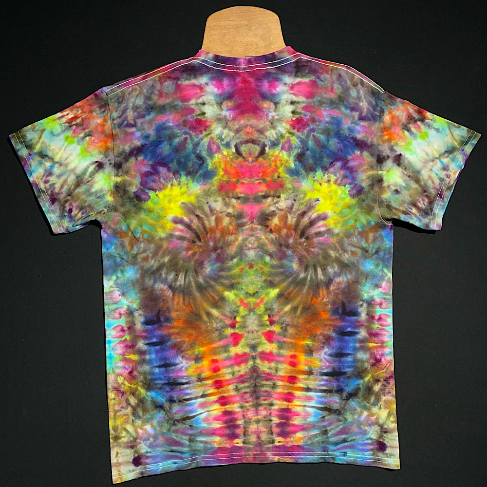 Size Medium Psychedelic Mindscape T-Shirt