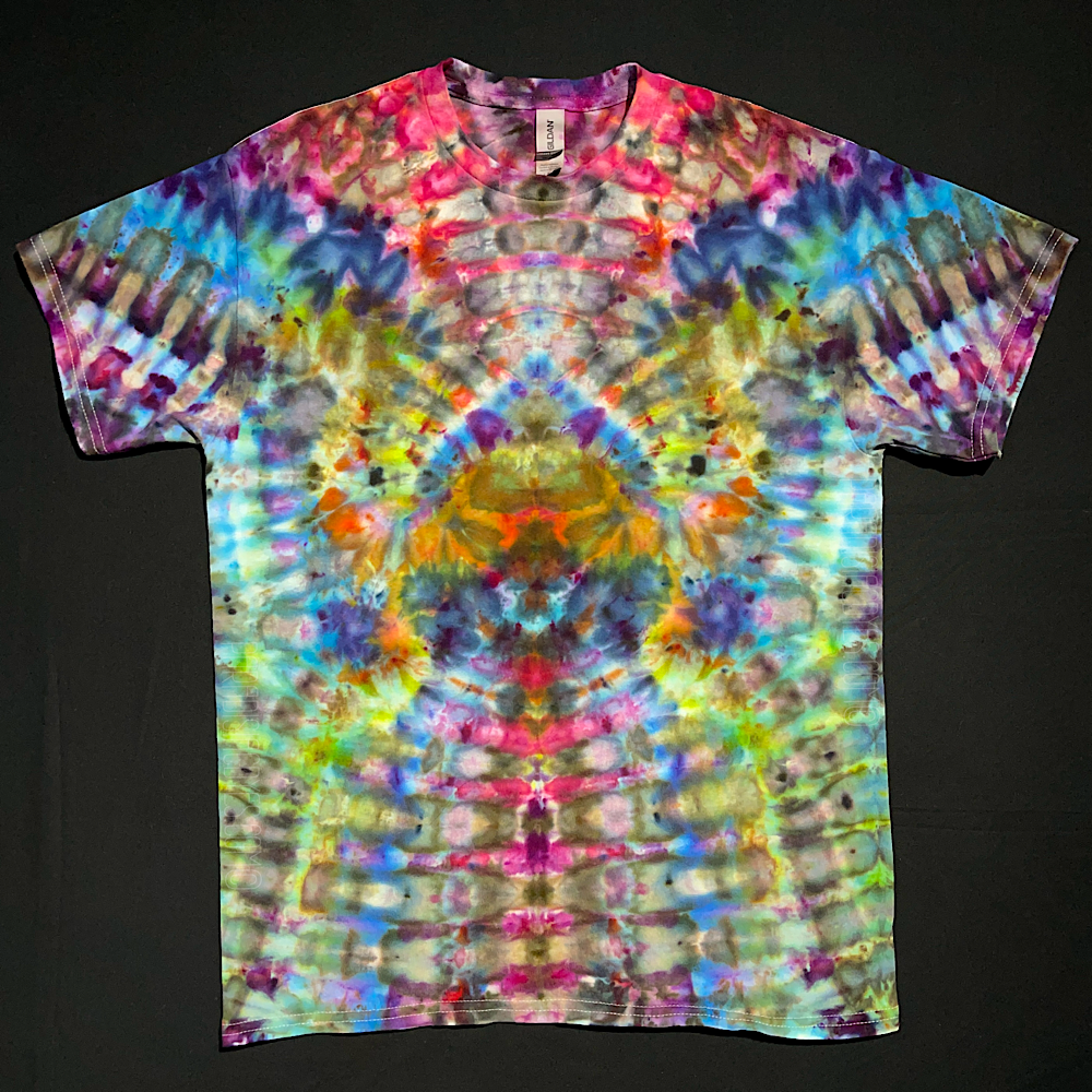 Size Medium Psychedelic Mindscape T-Shirt