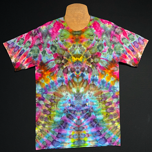 Size Medium Psychedelic Mindscape T-Shirt