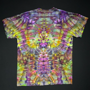 Size Medium Psychedelic Hippieween T-Shirt