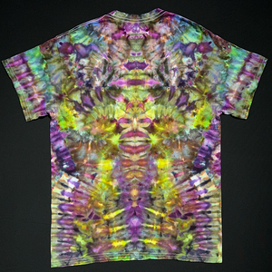 Size Medium Psychedelic Hippieween T-Shirt