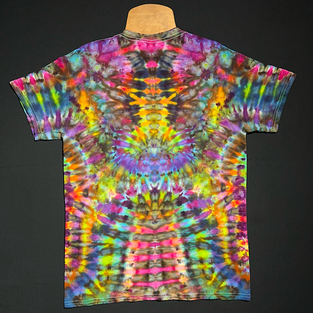Size Medium Psychedelic Mindscape T-Shirt