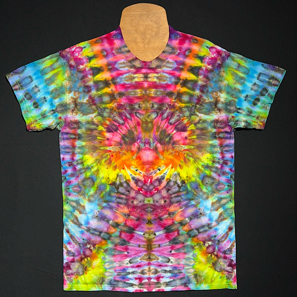 Size Medium Psychedelic Mindscape T-Shirt