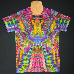 Size Medium Psychedelic Mindscape T-Shirt