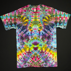 Size Medium Psychedelic Mindscape T-Shirt