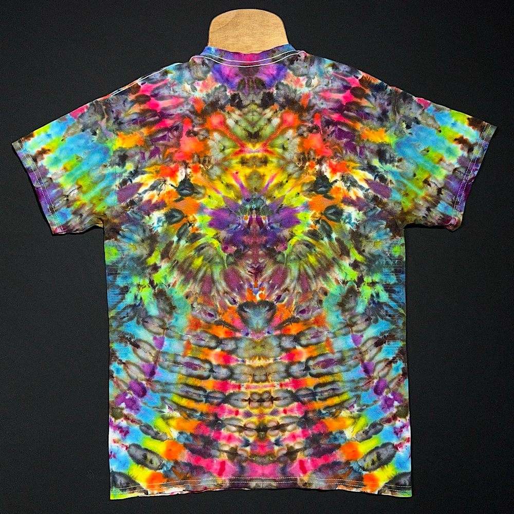 Size Medium Psychedelic Mindscape T-Shirt