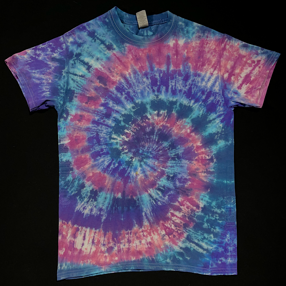 Size Small Pale Pink, Blue & Purple Spiral T-Shirt