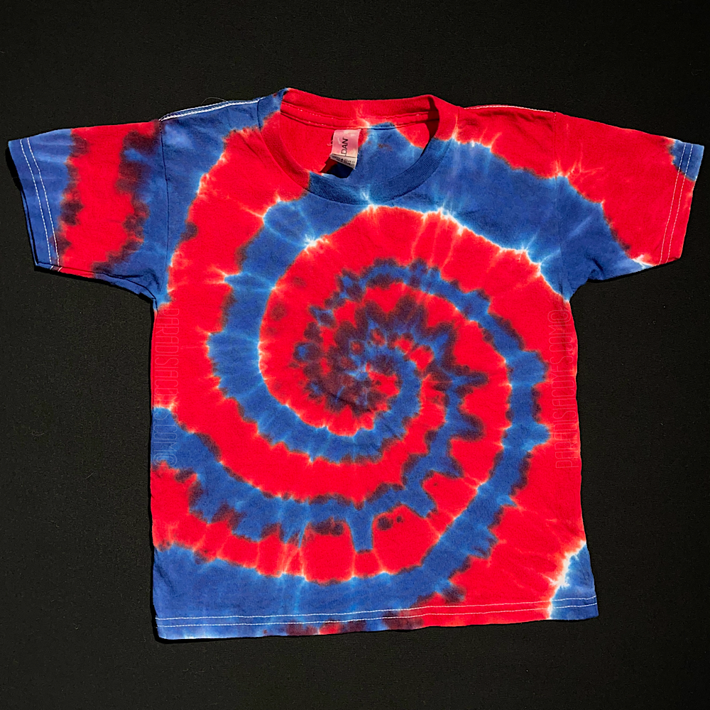 Size 5T Red & Blue Spiral T-Shirt