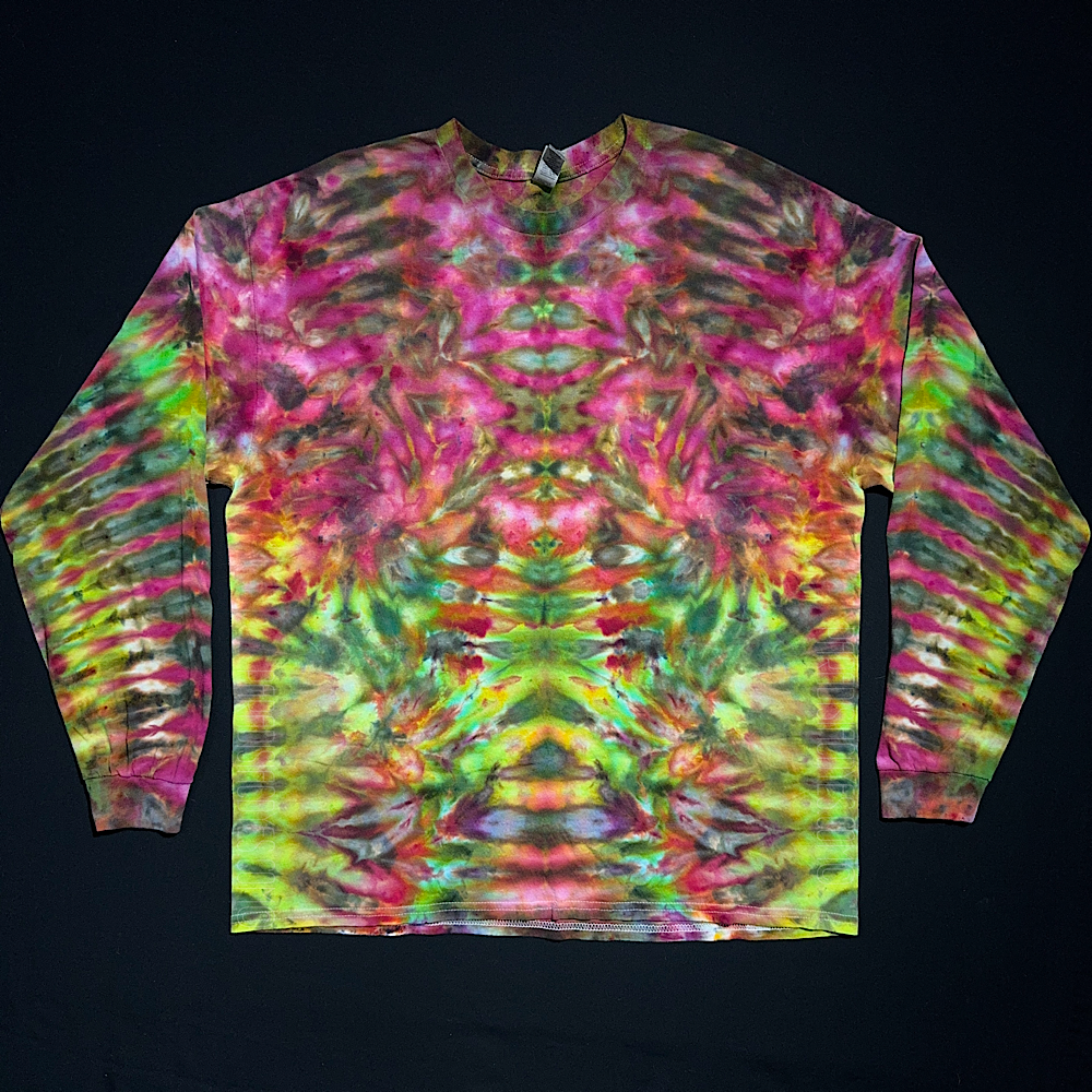 Size XL Merry Mindscape Long Sleeve Shirt