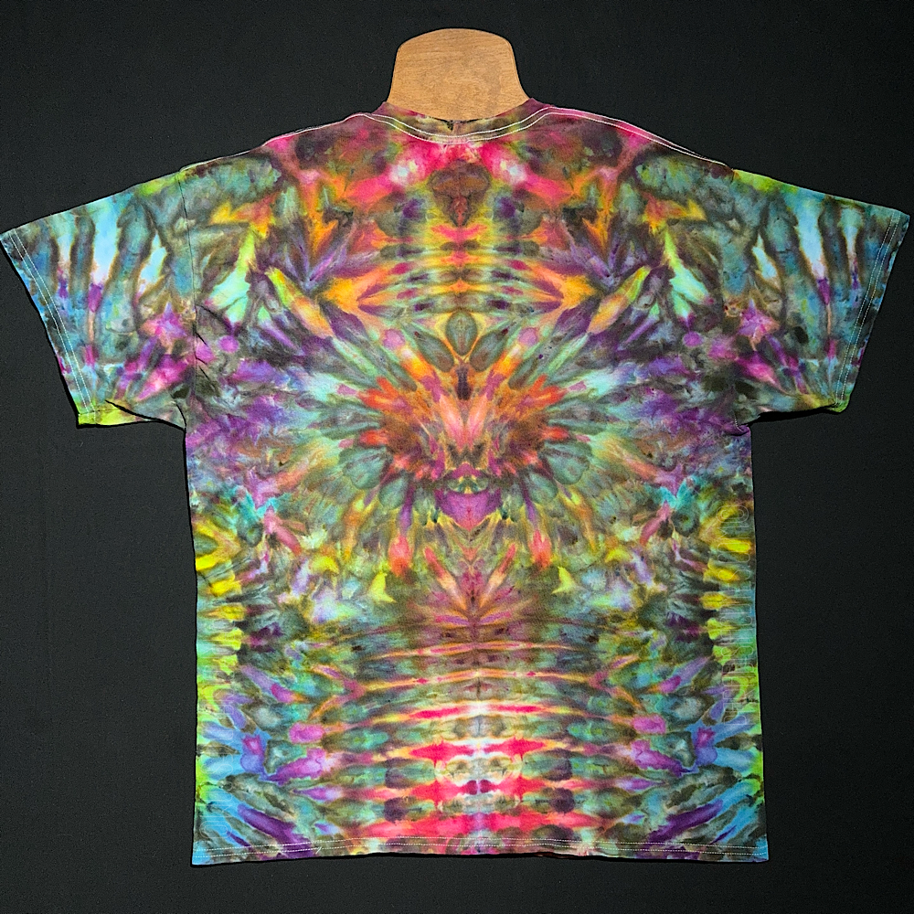 Size XL Psychedelic Mindscape T-Shirt