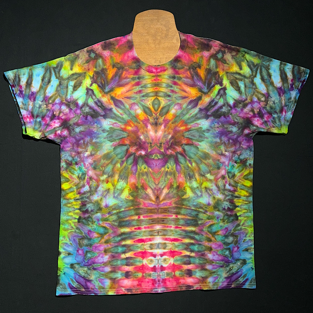 Size XL Psychedelic Mindscape T-Shirt