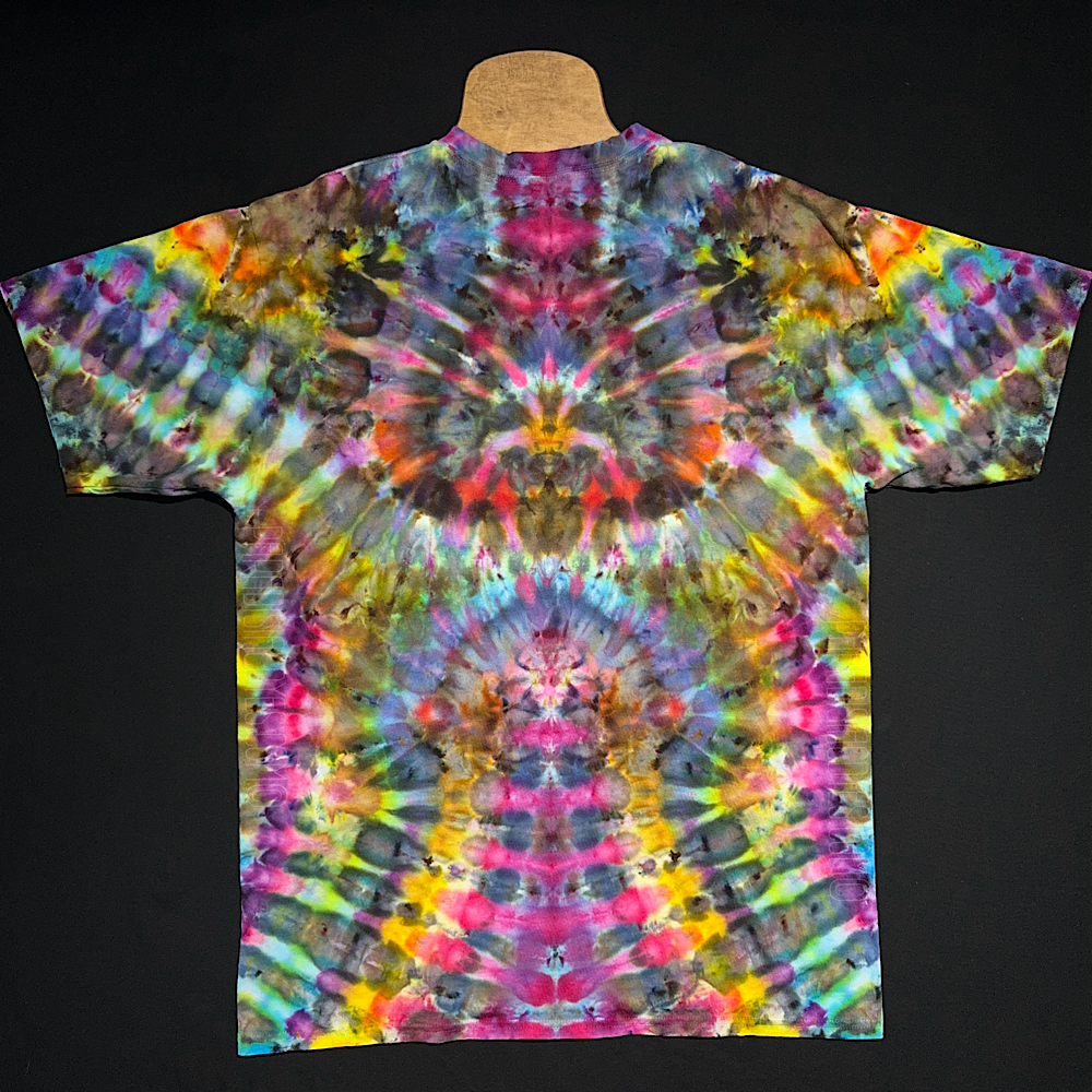 Size XL Psychedelic Mindscape T-Shirt
