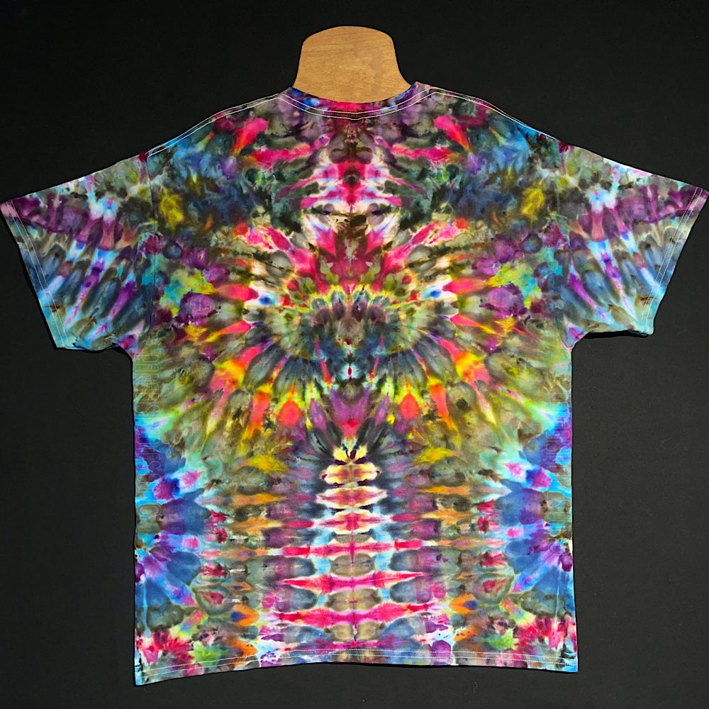 Size XL Psychedelic Mindscape T-Shirt