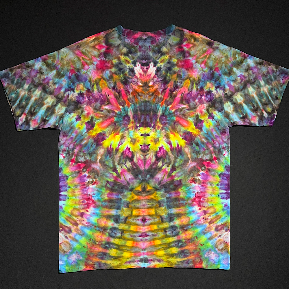 Size XL Psychedelic Mindscape T-Shirt