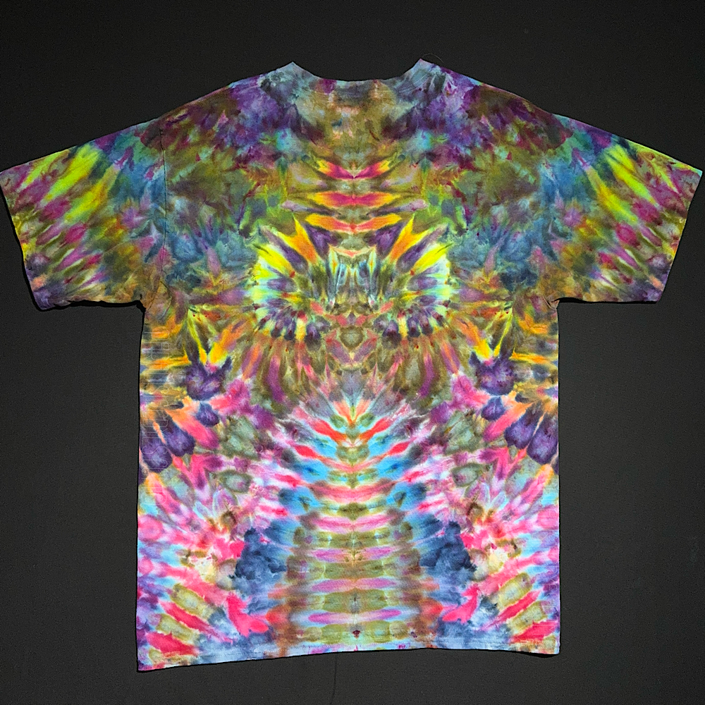 Size XL Psychedelic Mindscape T-Shirt