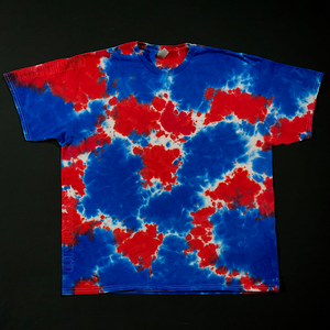 Red, white & blue crinkled, splatter pattern short sleeve tie dye t-shirt 
