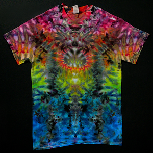 Size Small Psychedelic Mindscape Rainbow Ice Dye T-Shirt