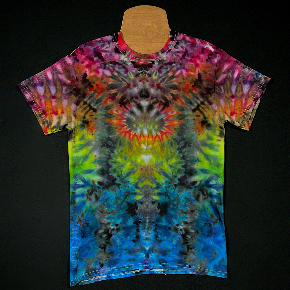 Size Small Psychedelic Mindscape Rainbow Ice Dye T-Shirt