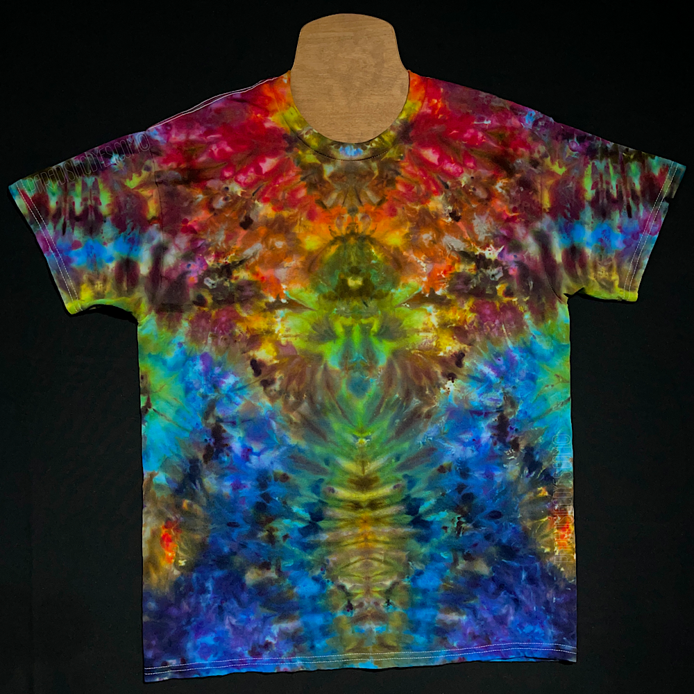 Size Large Rainbow Psychedelic Mindscape Ice Dye T-Shirt